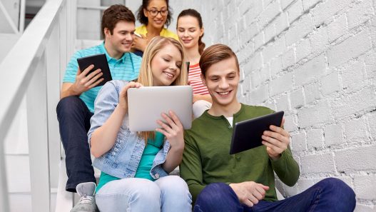 Digitale Medien als Kernkompetenz und Medienkompetenz
