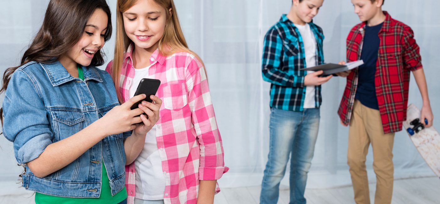 Handy und Bildschirmzeit bei Kinder und Jugendlichen