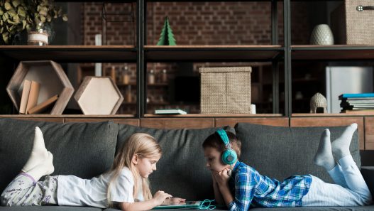 Ab wann dürfen Kinder alleine zu hause bleiben