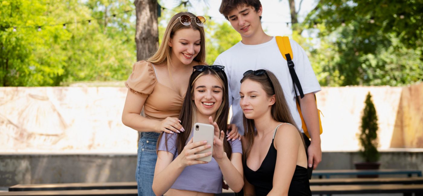 Teenager und Jugendliche: Freundschaften und Beziehung verstehen